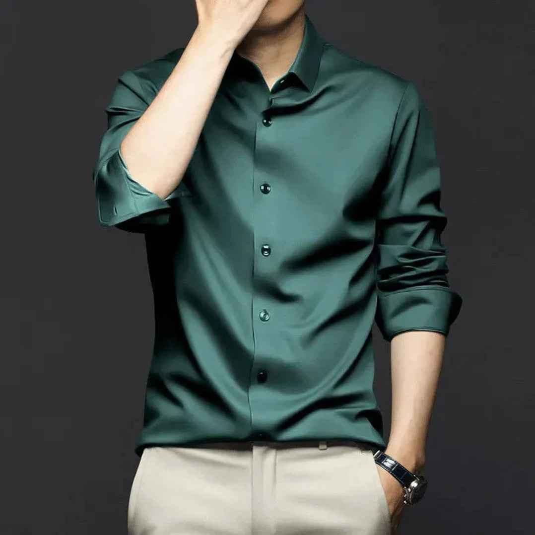 Mens Regular Fit Forest Green Solid Cut Away Party shirt