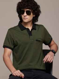 Roadster Men Polo Collar T-shirt