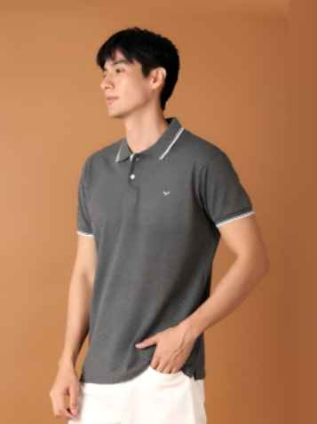 V-Mart Men Solid Polo Collar Cotton T-shirt