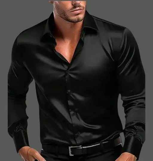 Men Regular Fit Solid Spread Collar Casual Shirt