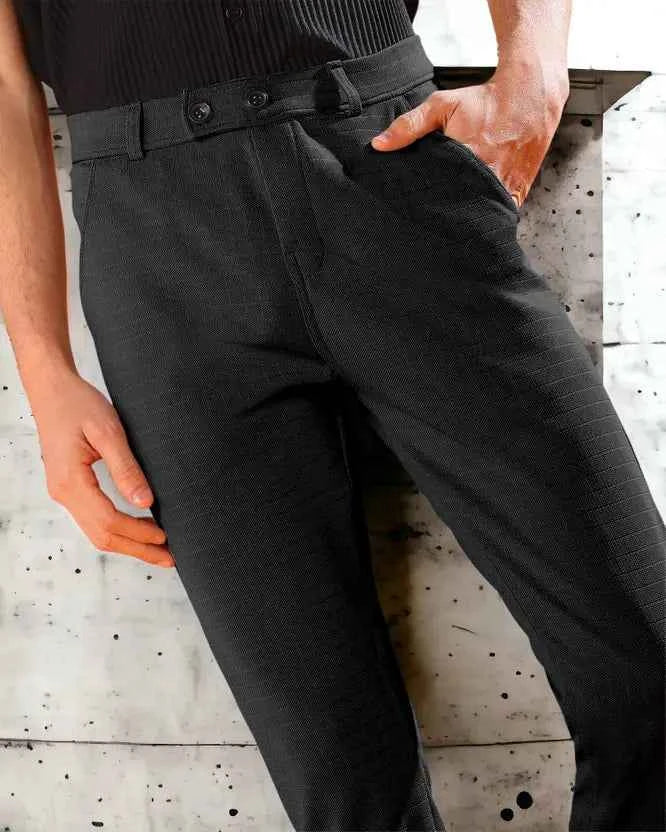 Men Regular Fit Black Cotton Blend Trouser