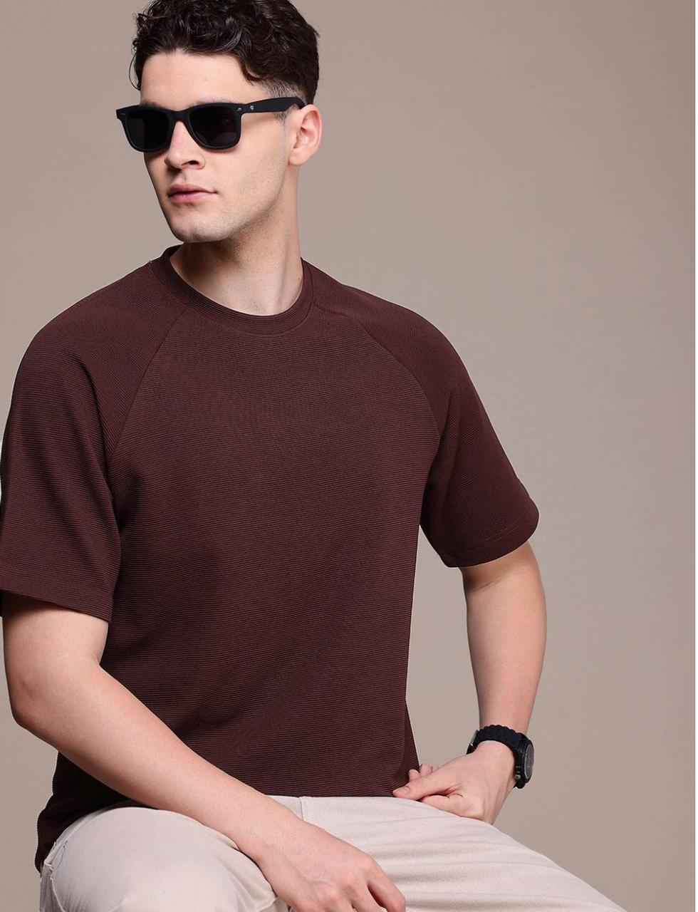 Men Textured Solid Oversized T-shirt