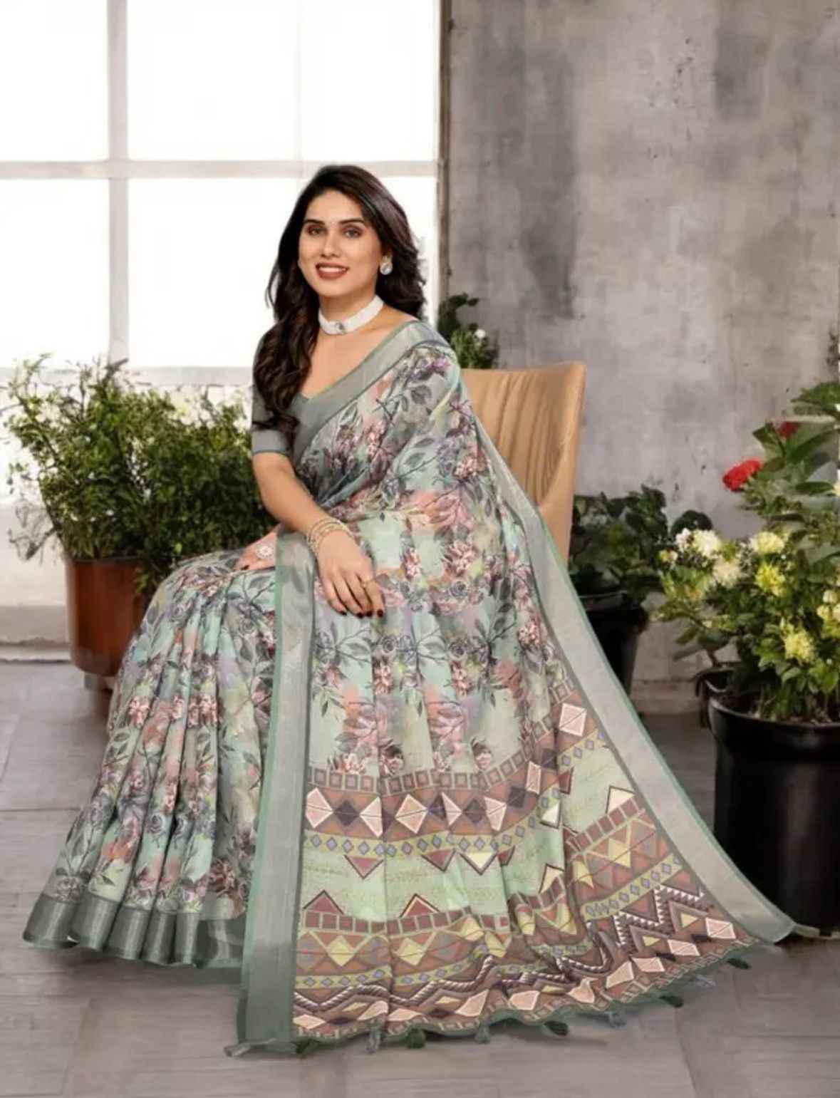 Printed Bollywood Linen Saree