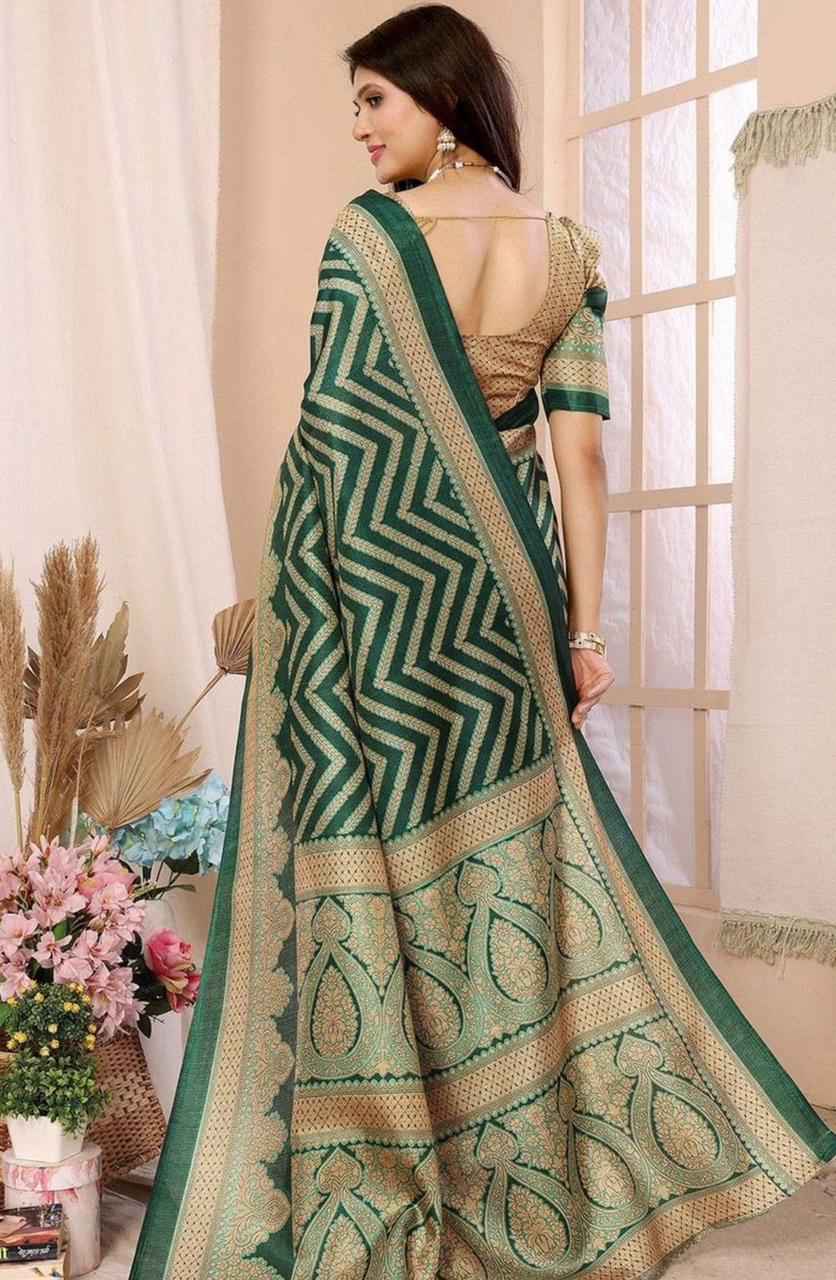 Printed Saree with Unstitched Blouse Piece