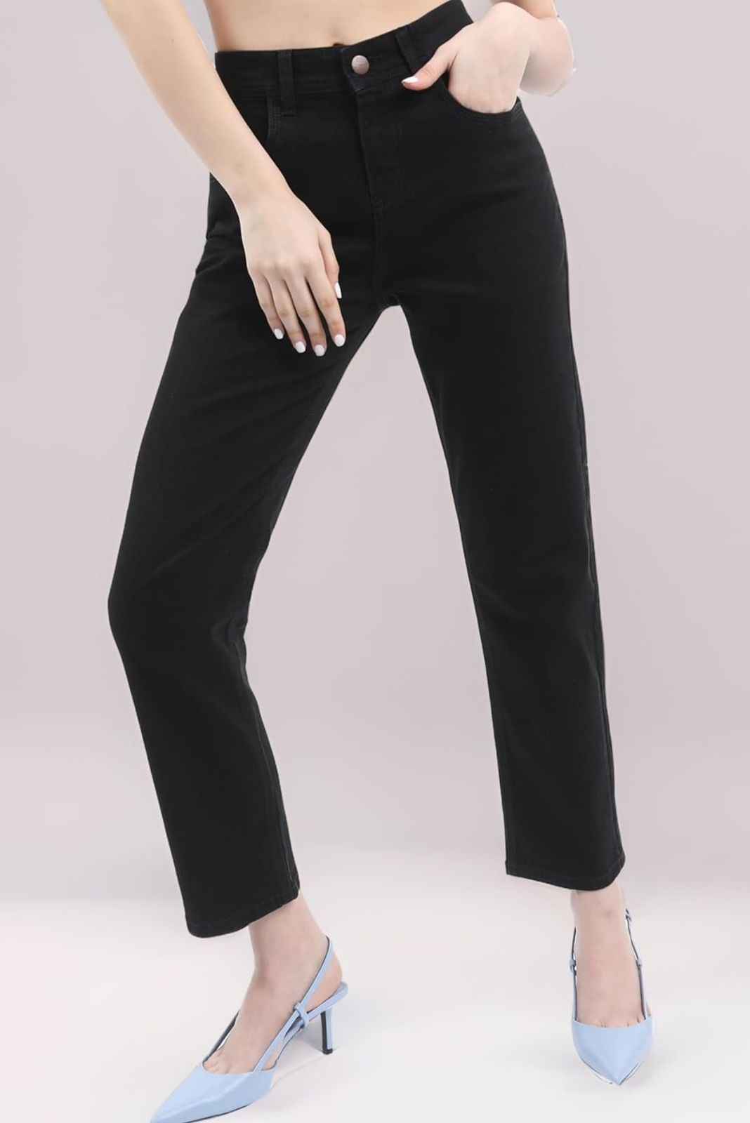 Women's Loose Mid Rise Jeans