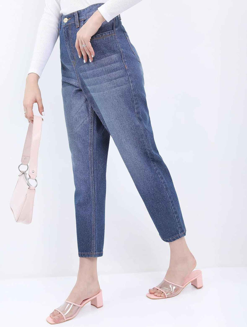 Women's Relaxed Fit Mid Rise Jeans