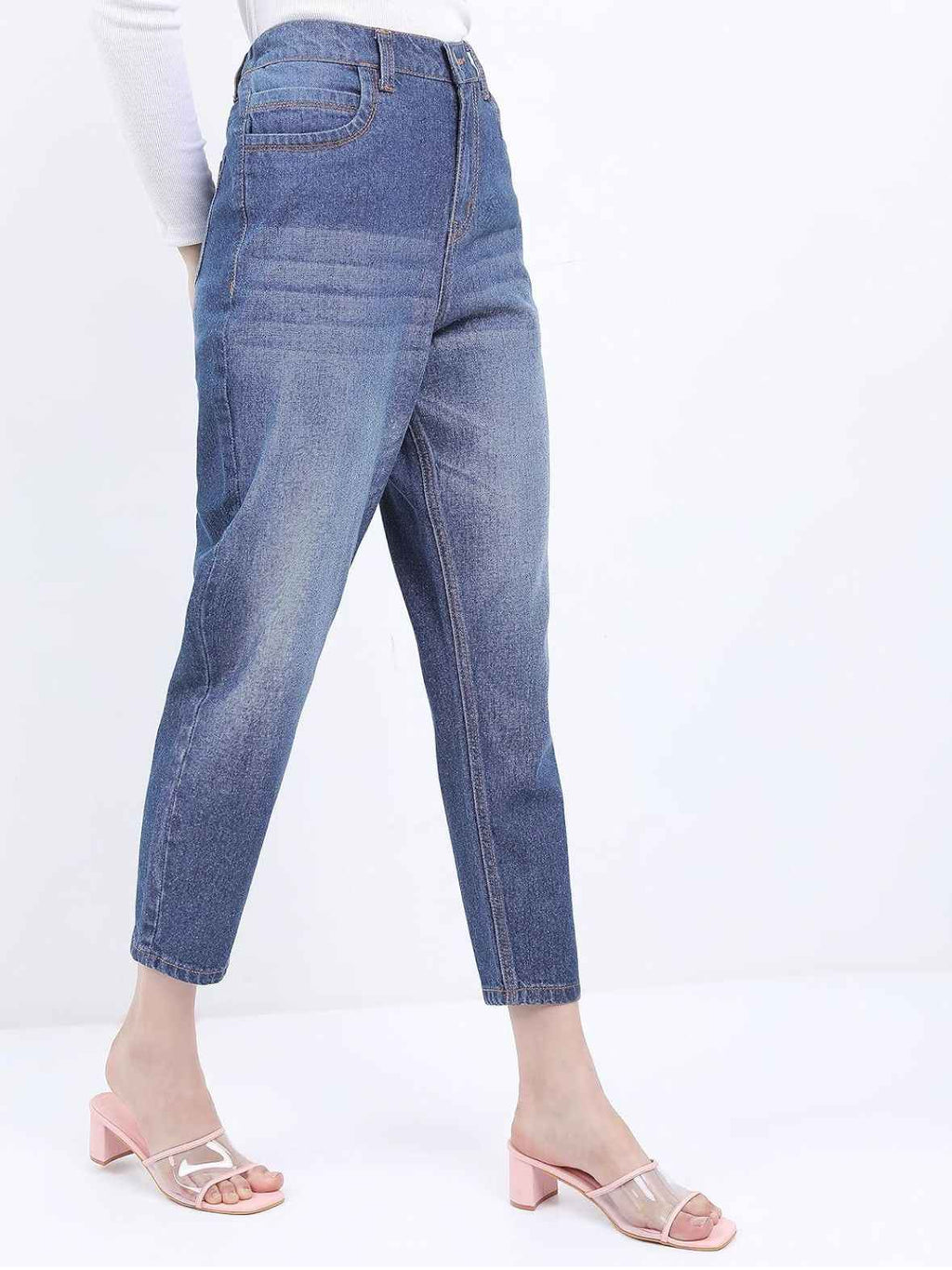 Women's Relaxed Fit Mid Rise Jeans