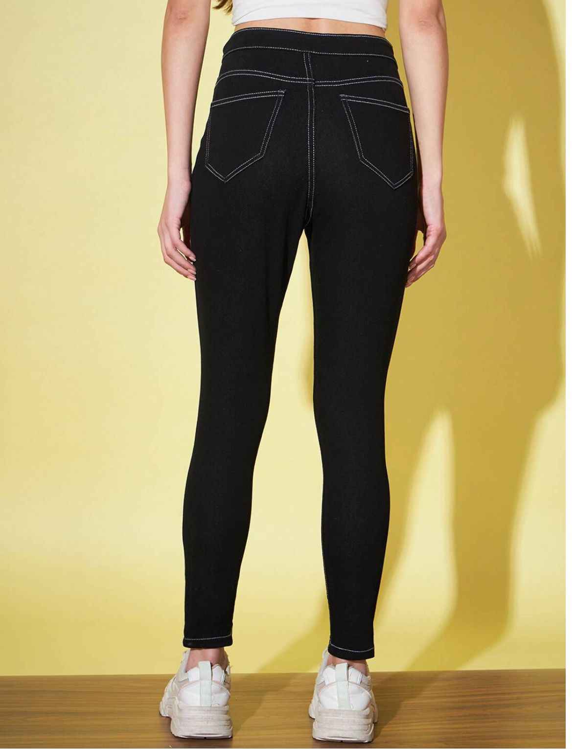Women Skinny Fit High-Rise Clean Look Stretchable Jeans