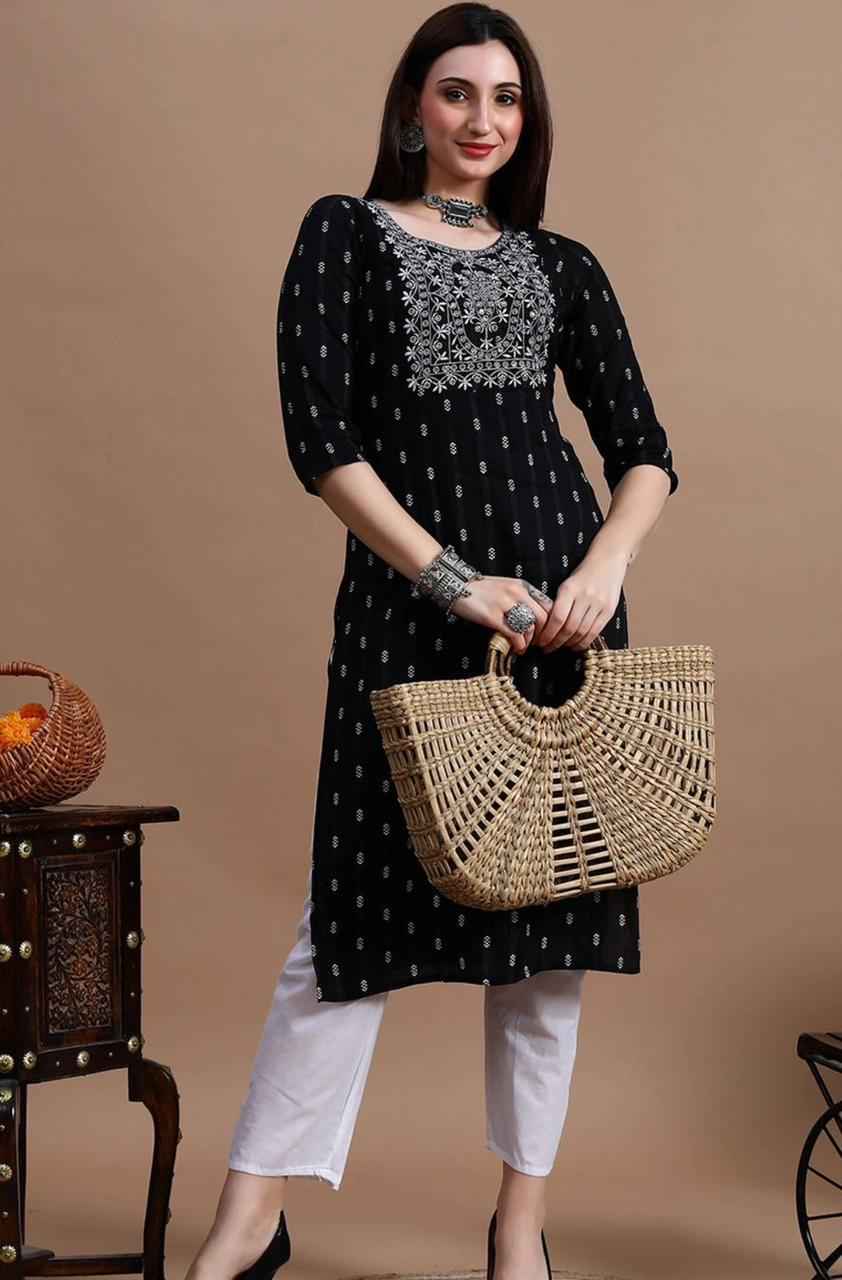 Floral Embroidered Straight Kurta