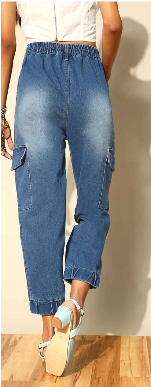 Women Regular Mid Rise Blue Jeans