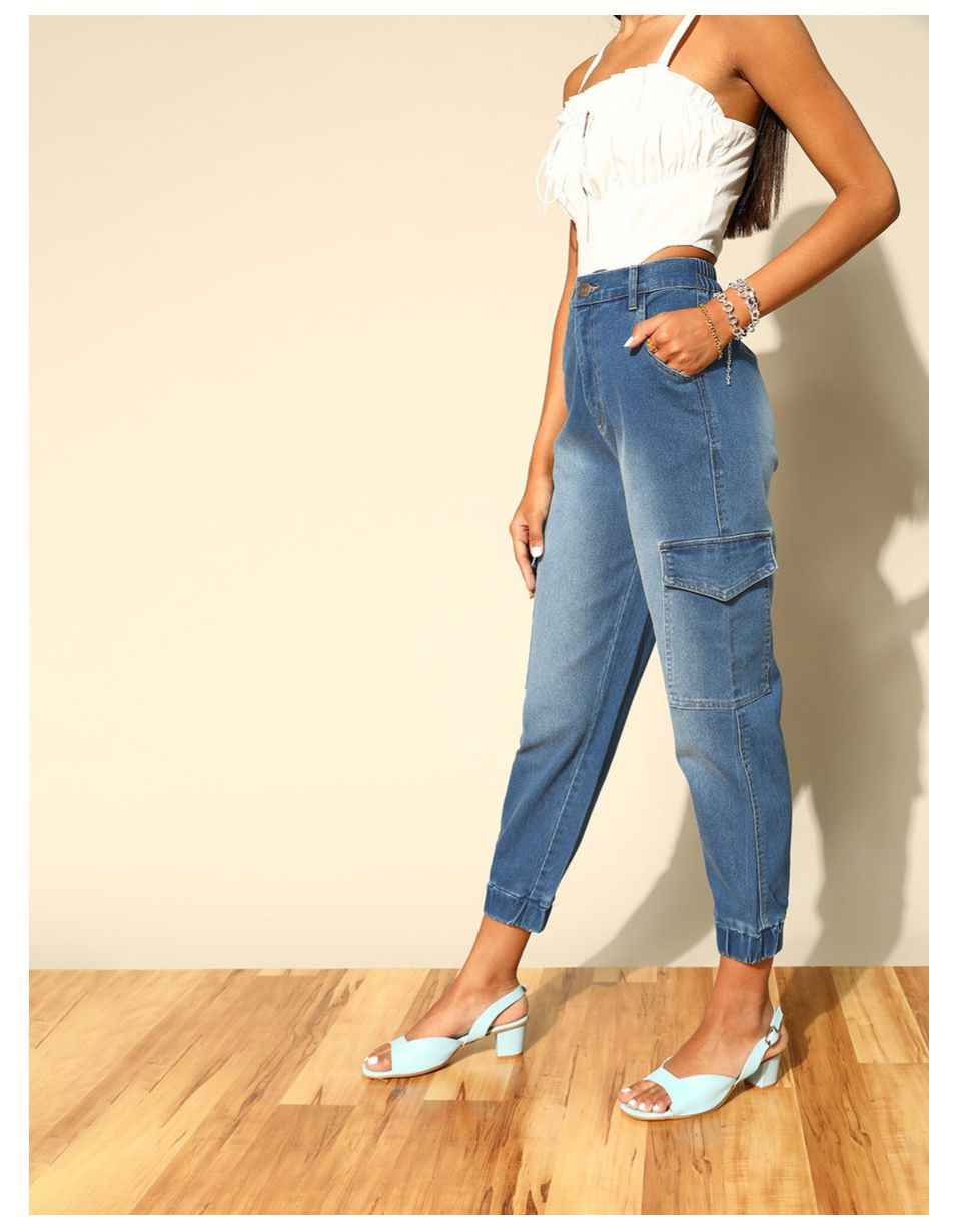 Women Regular Mid Rise Blue Jeans