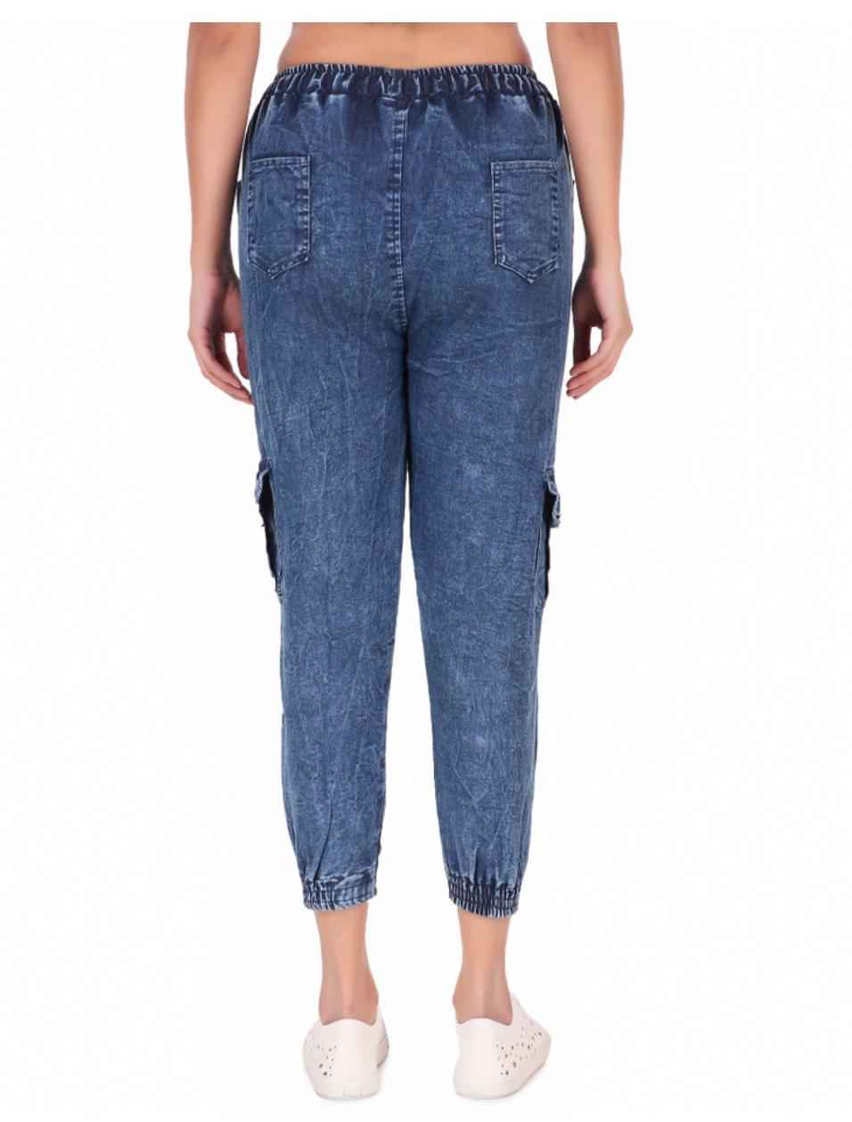Women Jogger Fit Mid Rise Blue Jeans