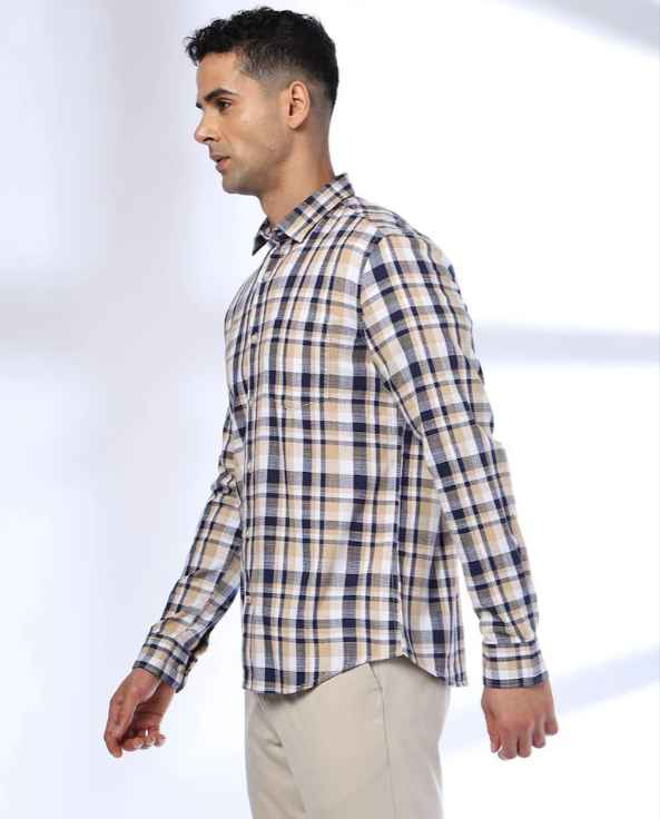 Men Checked Slim Fit Shirt