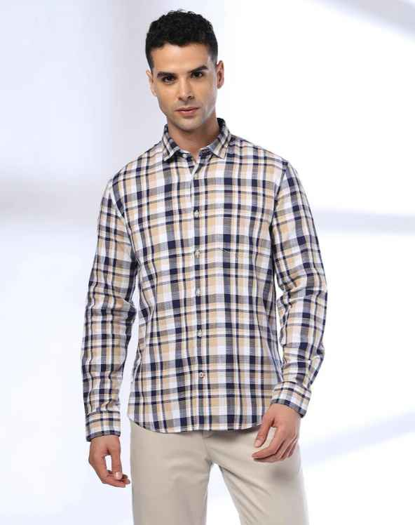 Men Checked Slim Fit Shirt