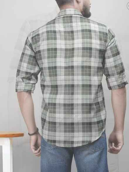 EYEBOGLER Men Checked Regular Fit Shirt