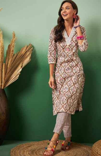 Sangria Floral Printed V-Neck Kurta With Trousers