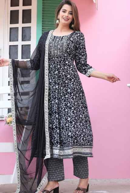 SINGNI Ethnic Motifs Printed Kurta & Trousers With Dupatta