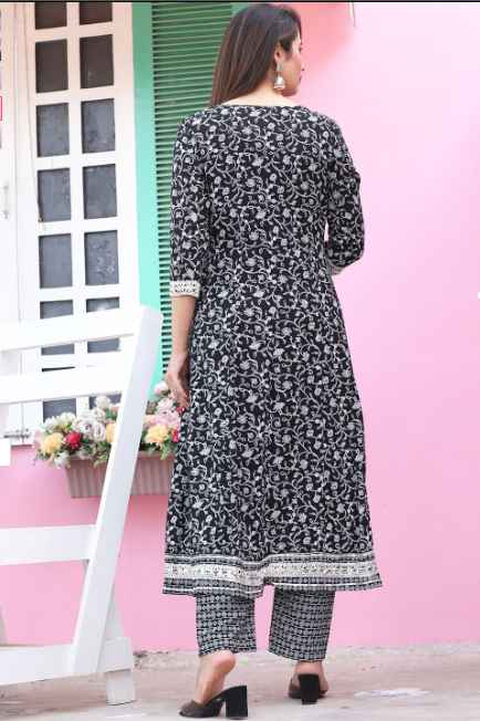 SINGNI Ethnic Motifs Printed Kurta & Trousers With Dupatta