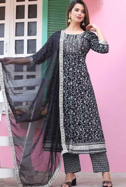 SINGNI Ethnic Motifs Printed Kurta & Trousers With Dupatta