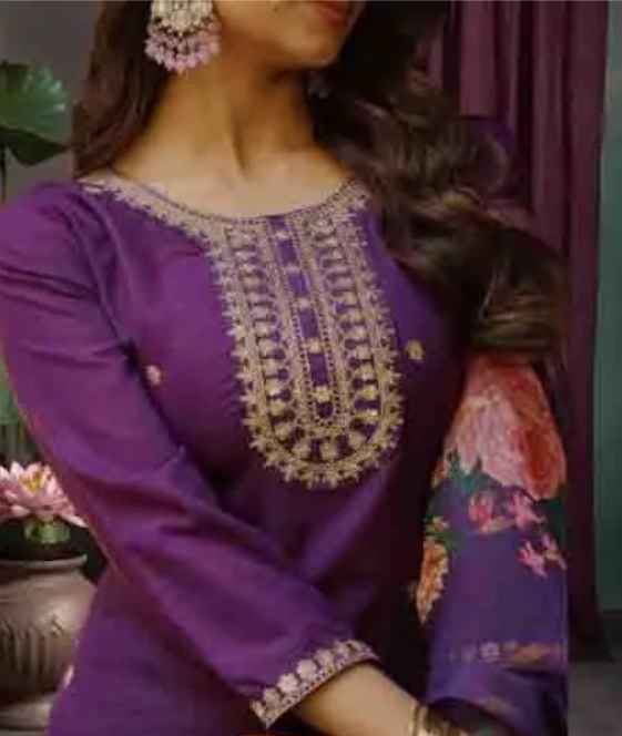 Embroidered Reyon Slub Chanderi Kurta Set