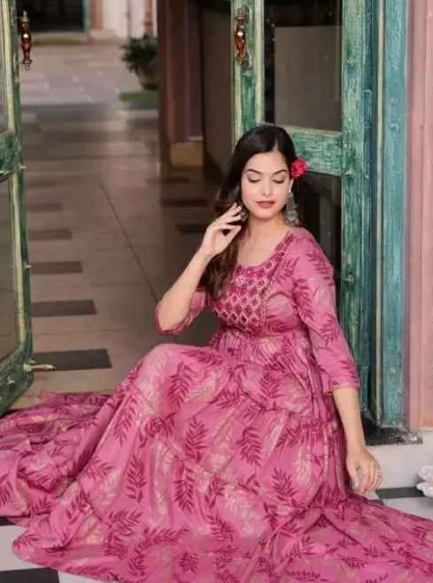 Flayered Anarkali kurti with embroidery yog