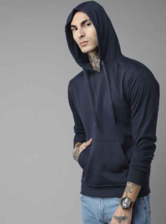 Roadster The Lifestyle Co. Men Solid Hooded Sweatshirt