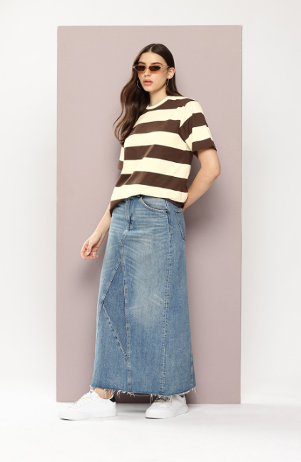 Womens Short Sleeve Oversized Yarn Dyed Tshirt