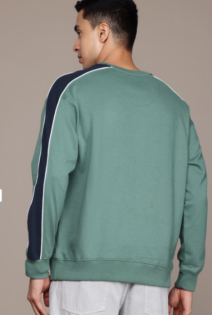 Roadster The Lifestyle Co. Men Relaxed Fit Sweatshirt