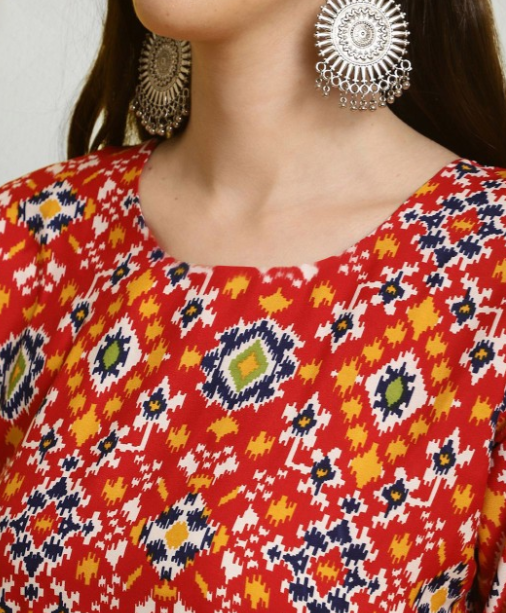 Ethnic Motifs Printed Round Neck Straight Kurta