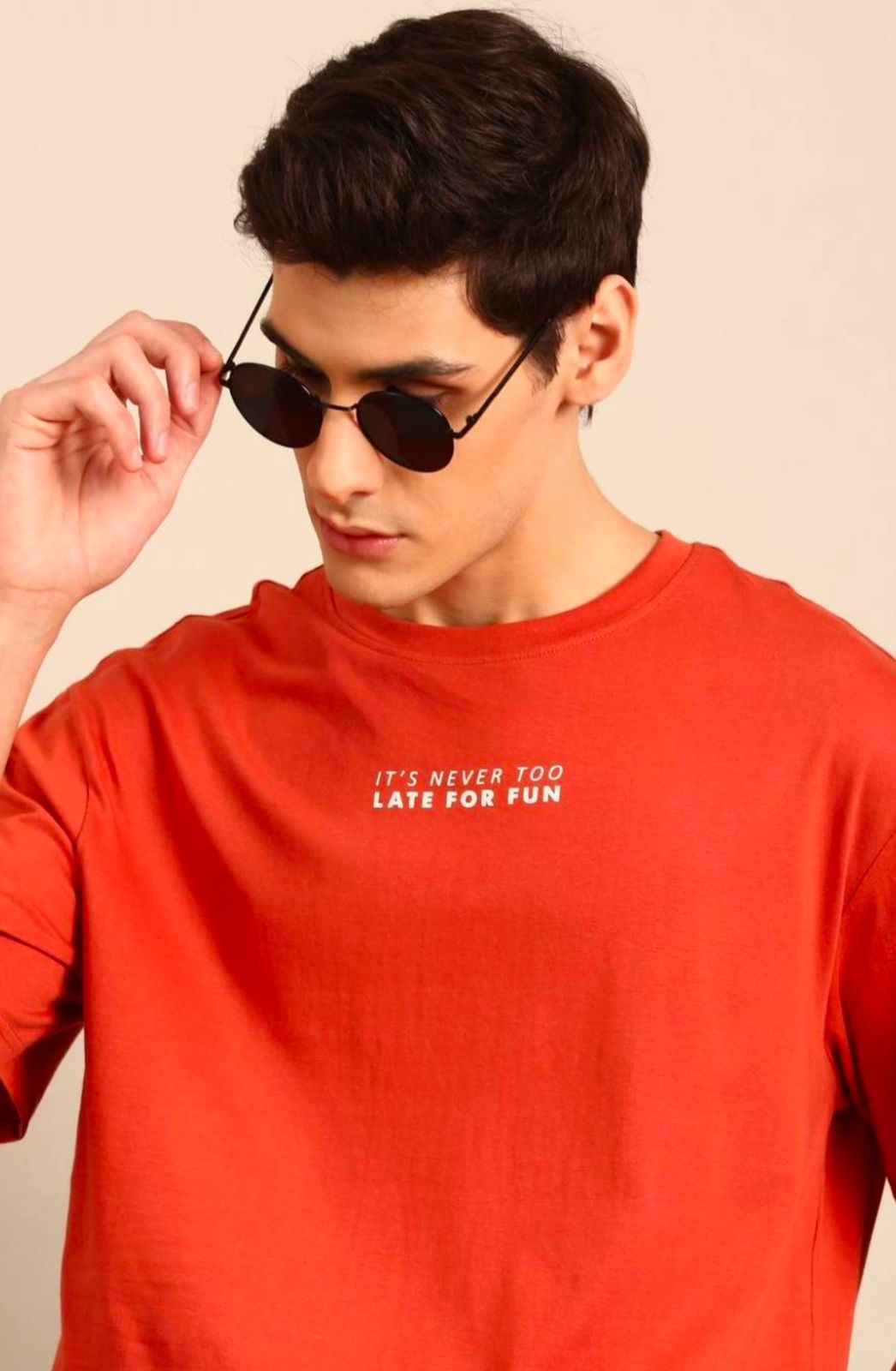 Men Printed Drop-Shoulder Sleeves oversized T-shirt