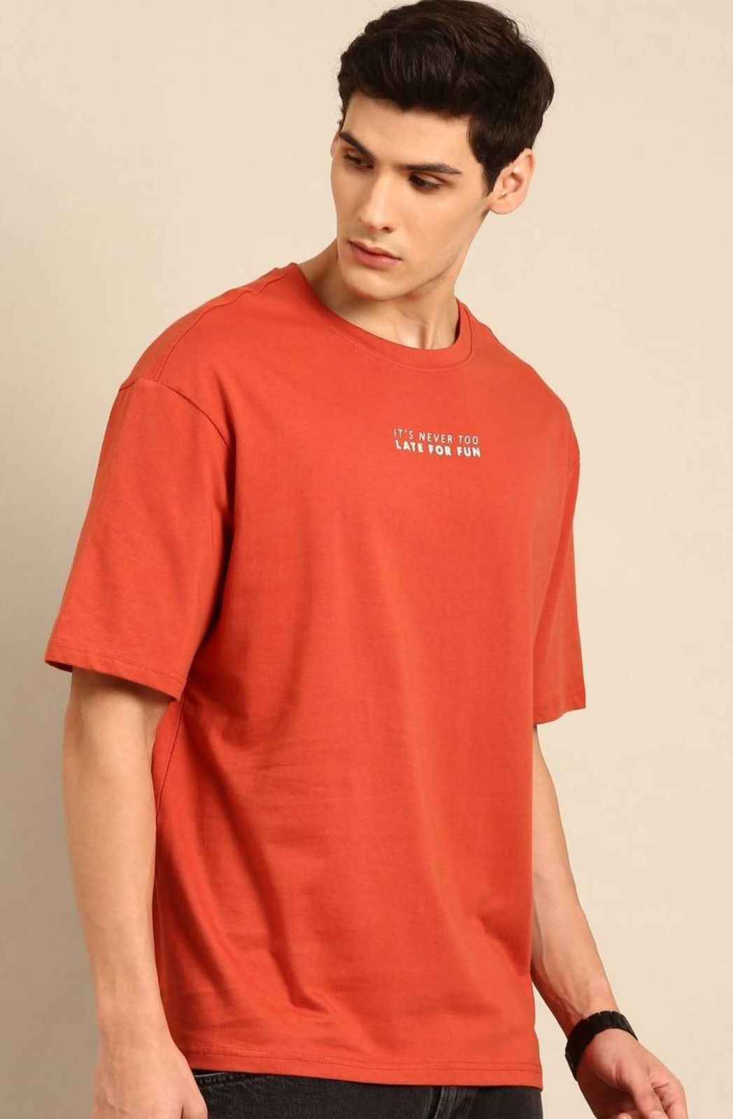 Men Printed Drop-Shoulder Sleeves oversized T-shirt