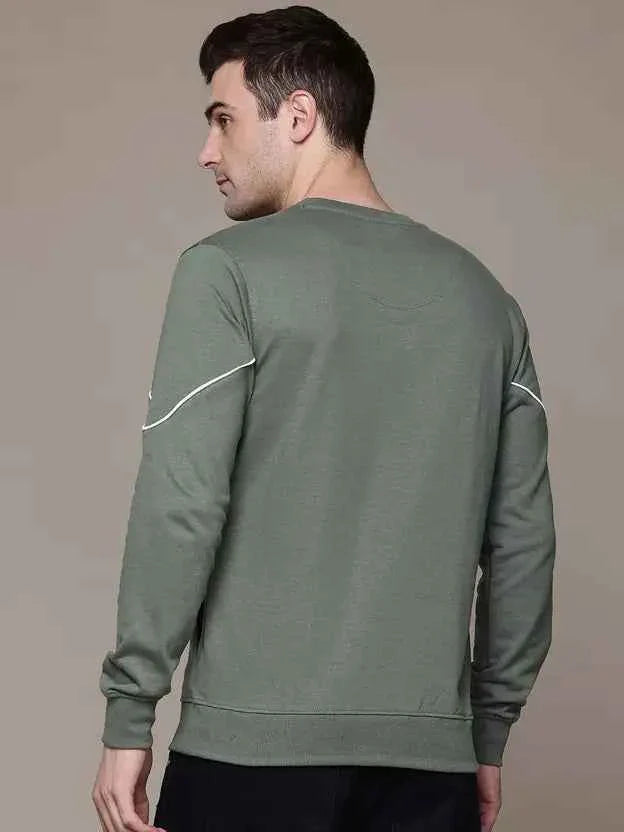 Men Full Sleeve Solid Sweatshirt