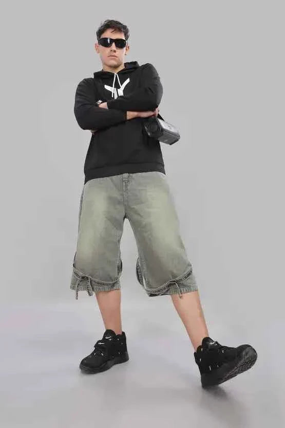 Men Full Sleeve Solid Hooded Sweatshirt