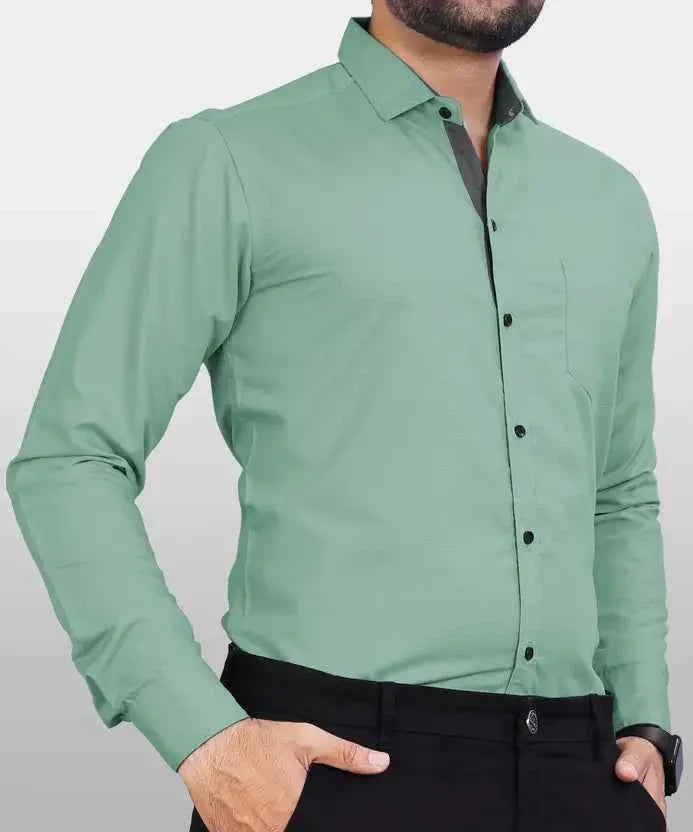 Men Regular Fit Solid Button Down Collar Formal Shirt
